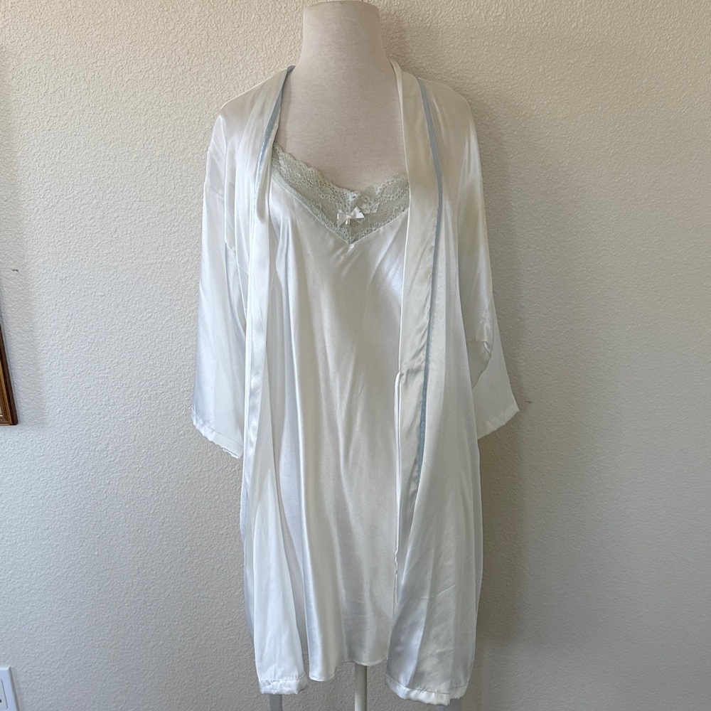 Linea Donatella White Satin Bridal Mrs Robe and Nightgown